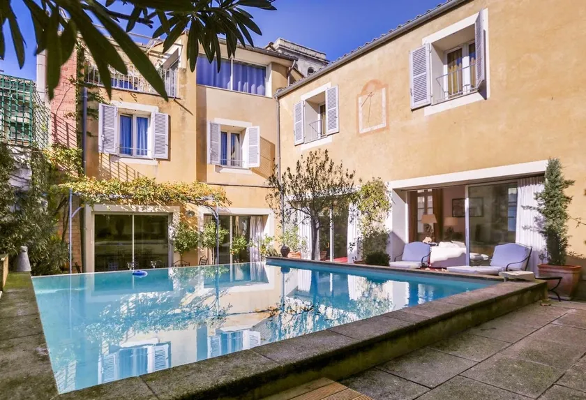 Hypcentre/Prestige/PalaisDesPapes/5ch/Swimming pool - Image 1