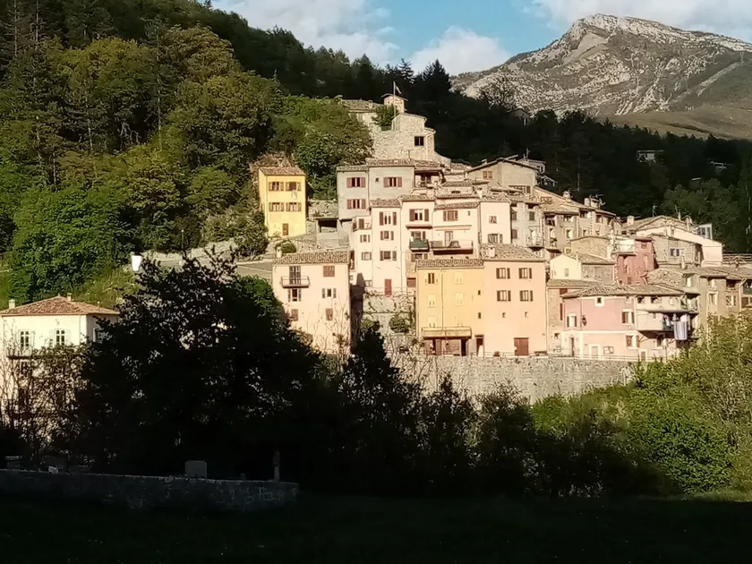 Charming accommodation near the Daluis Gorge - Image 1