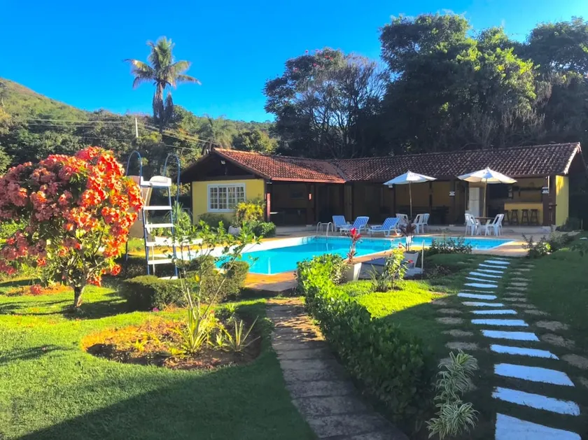 Wonderful place in Secretário - Image 1