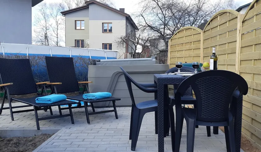 Apartment in Vilnius with outdoor Jacuzzi, sauna - Image 1
