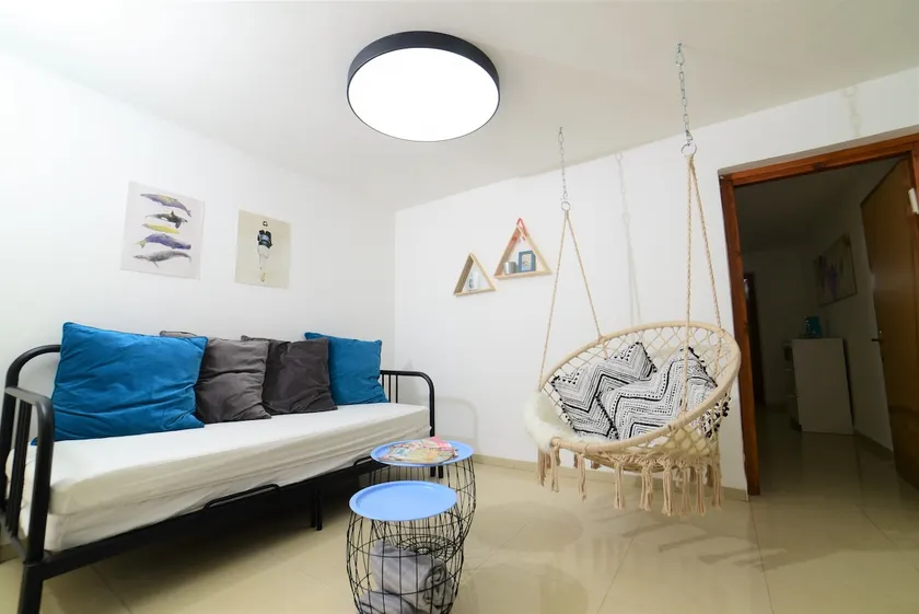 2-room ground apartment with hammock • Yard • Close to city center - Image 1