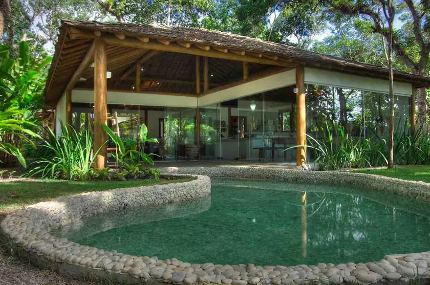Brazilian Paradise with private cook and cleaning service! - Image 1