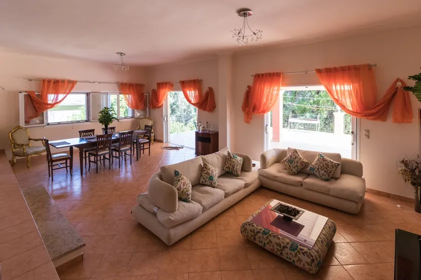 Traditional Fishing Village Apartment - Image 1
