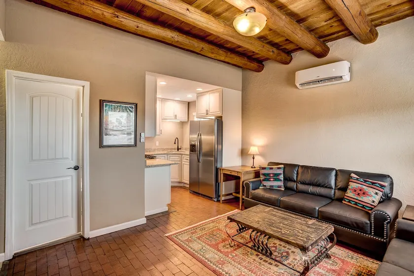 Casa Amigos #A, Peaceful, Fenced Yard, Great WiFi - Image 1