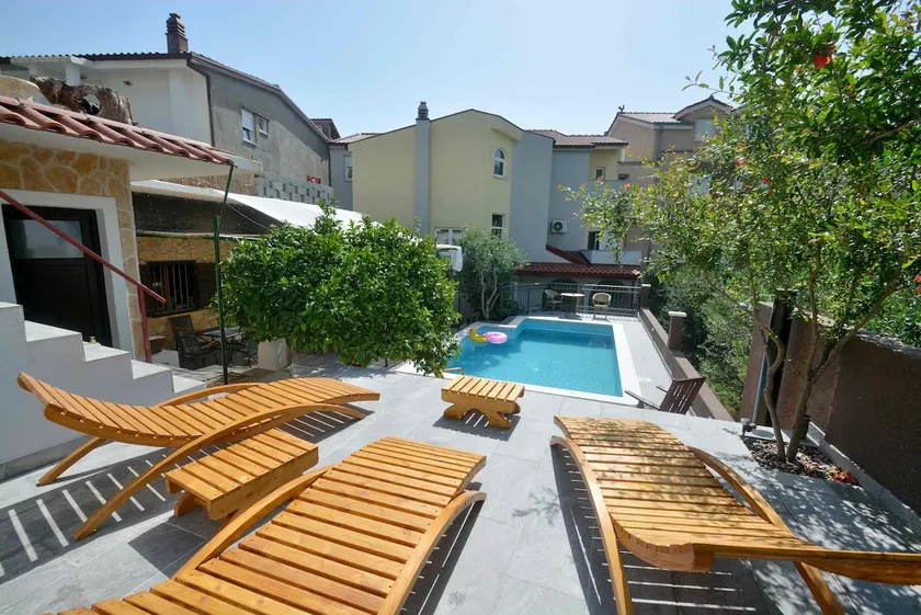 Villa Vlade- from the heated pool to the beach in 1 minute - Image 1