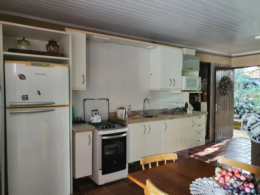 Beachfront house - Image 1