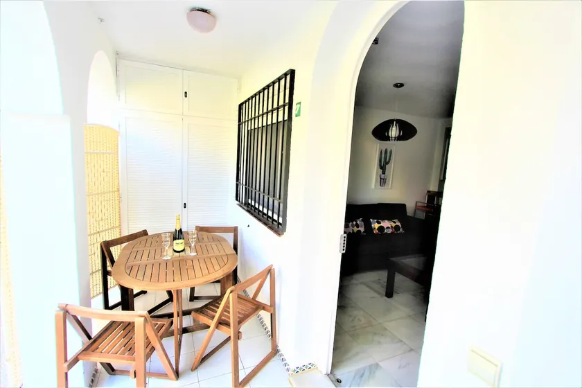 Zoe's Home. 100 meters from the beach, no hills. - Image 1