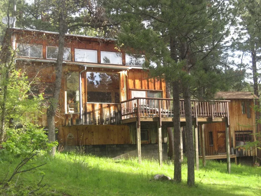 Forest Lodge & Bunkhouse - Image 1
