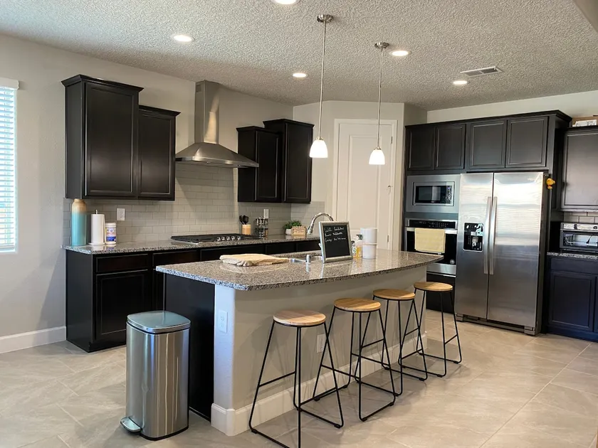 Brand New Modern 3bedroom home - Image 1
