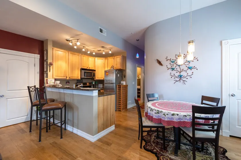Private Condo in heart of downtown Golden, CO. - Image 1