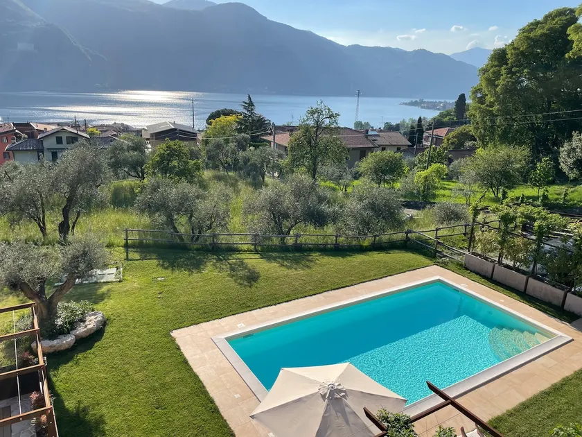 Lake Como and Pool - Image 1