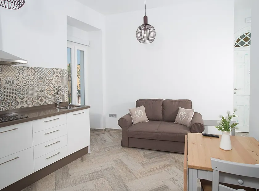 Sancho IV Apartment - Image 1