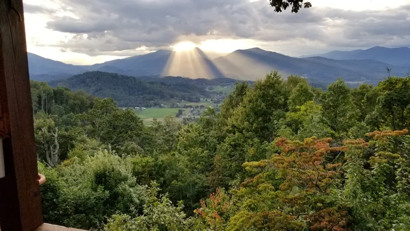 Breathtaking View Waynesville - Image 1