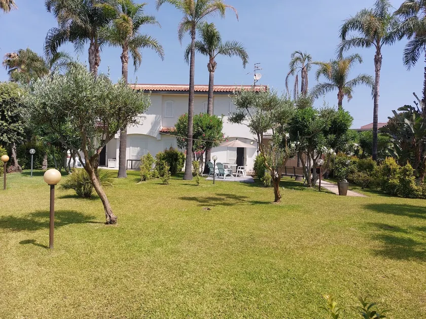 Neptunia Beach House 2 - Image 1