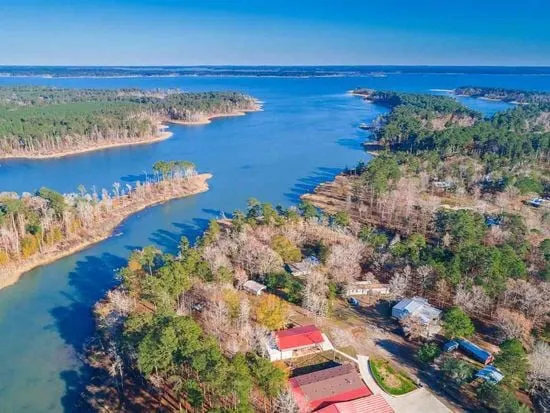 Waterfront Outer Banks at Lake Sam Rayburn Hot tub - Image 1