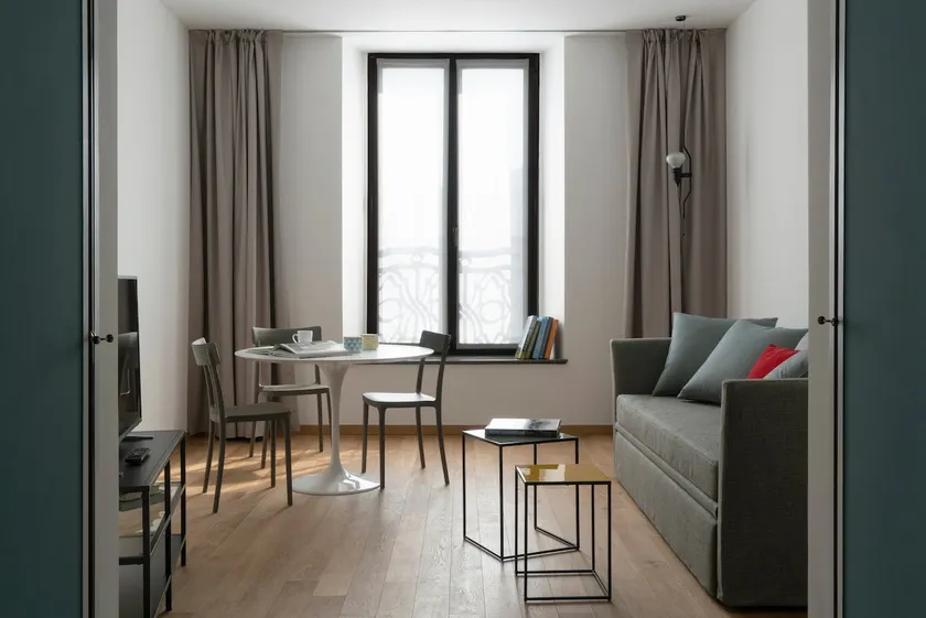 Romagnosi 4 | Brera Apartments - Image 1