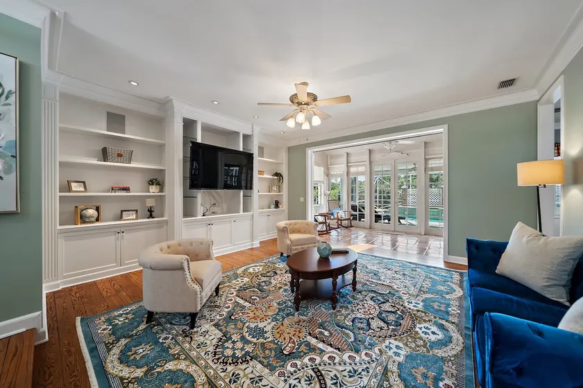 Luxury Wellington Home With A Beautiful Pool - Image 1