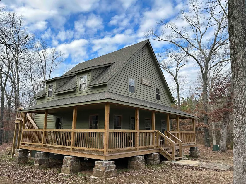 Bend Hollow Cabin - Image 1