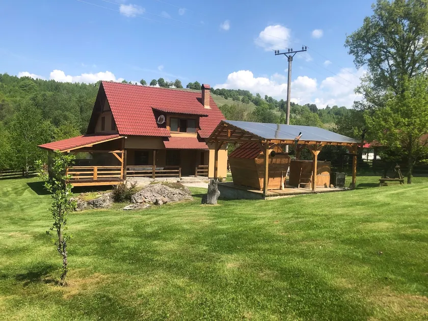 Cabana Kuvaszó Transylvania - Image 1