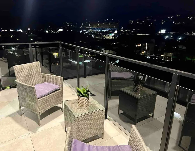 Penthouse apartment, 200 MB WiFi, full A/C - Image 1