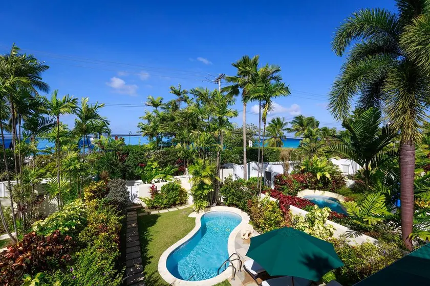 Mullins Bay TH7 Pool Close to Beach Sleeps 8 - Image 1