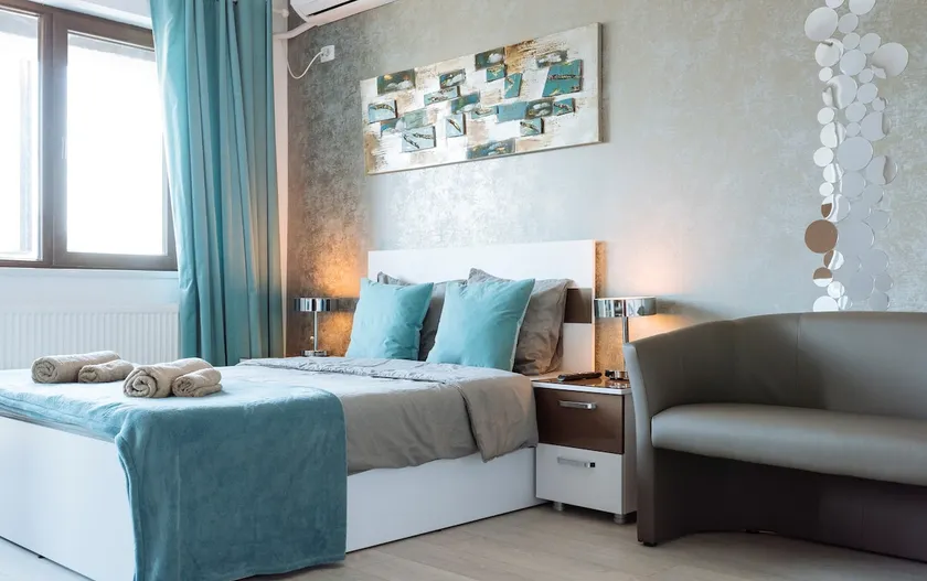 Luxurious Modern Flat 9 - Next to Metro Station - Image 1