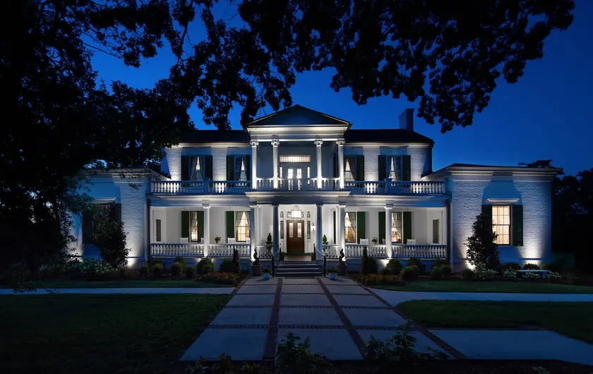 Belle Air Mansion and Inn - Image 1
