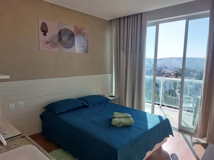 Júnia Flats with balcony, 20 min from the airport - Image 1