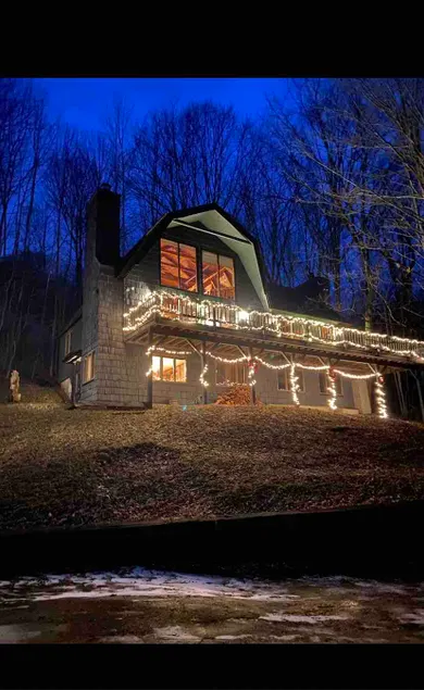 Whisk Away Chalet II - Image 1
