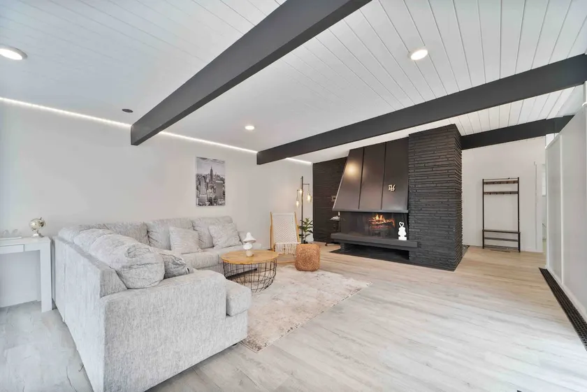 Casa Blanca: Stylish & Spacious - Image 1