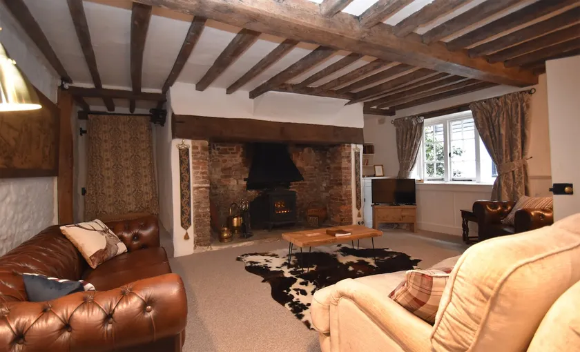 Oak House - Image 1