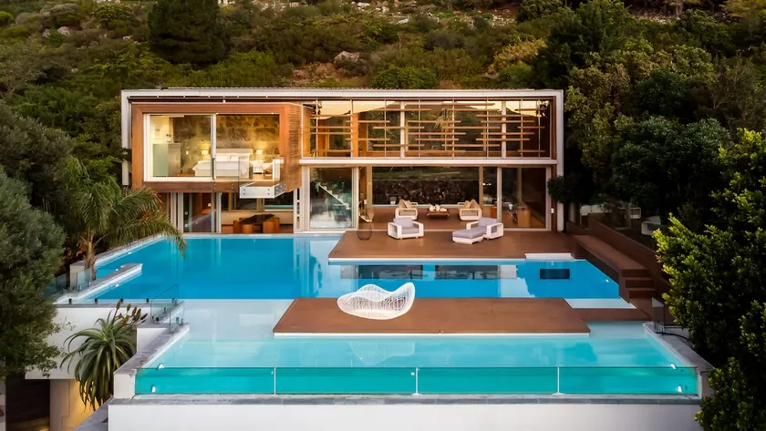 The Spa House - Image 1