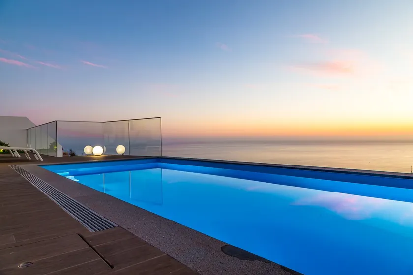 NYA A & M House II Luxury Holidays Home - Image 1