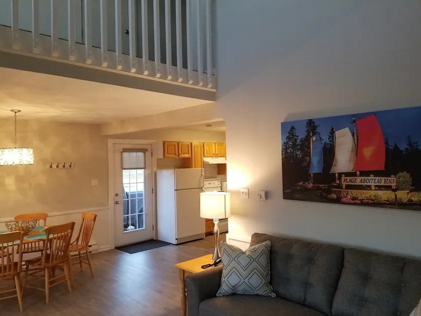Entire Perfect Beach House For a Group - Image 1