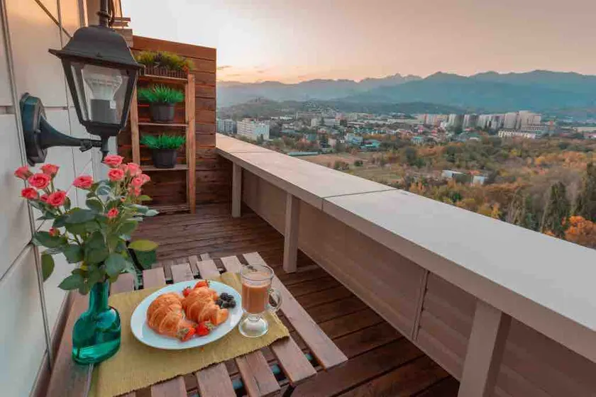 Lux penthouse with fantastic mountain view terrace - Image 1