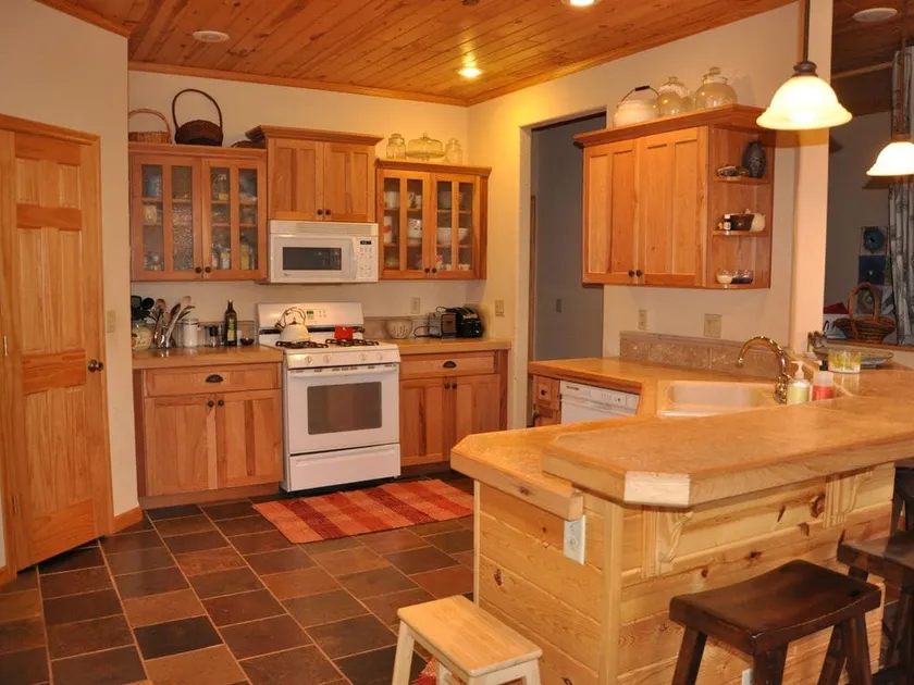 Kimball Lake Home, one level, year-round fun! - Image 1