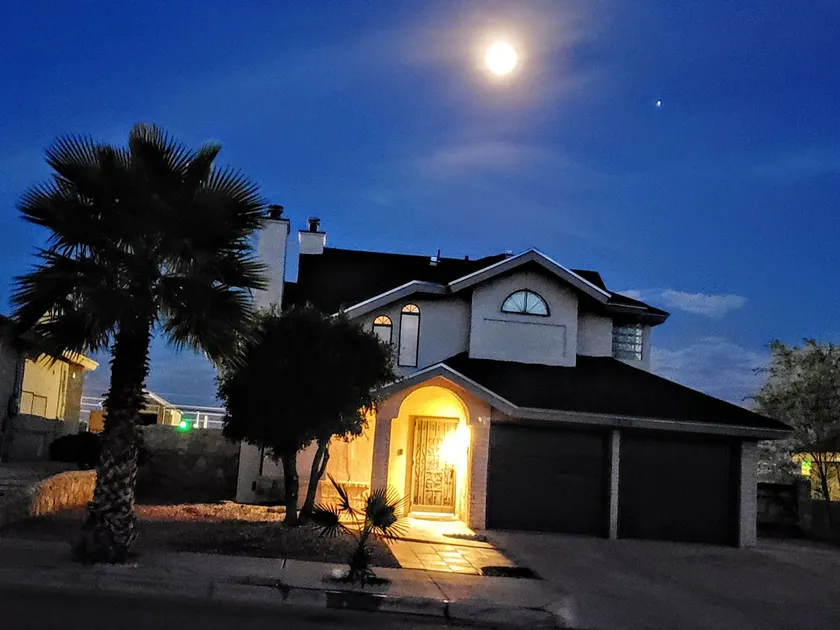 Charming House - Excellent house on the East Side. - Image 1