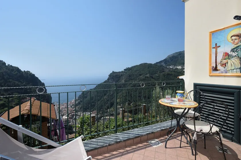 HOLIDAY HOUSE ANNALISA ”ROSA” - Image 1