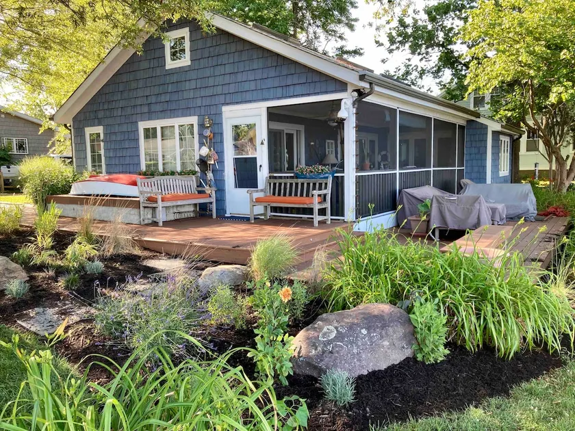 Charming Waterfront on Chesapeake Bay - Image 1