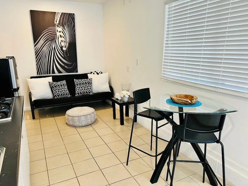 Beautiful casita , 3.5 mile to Las Vegas st - Image 1