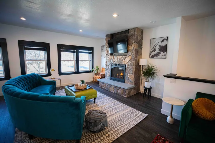 Parkview Studio - Image 1