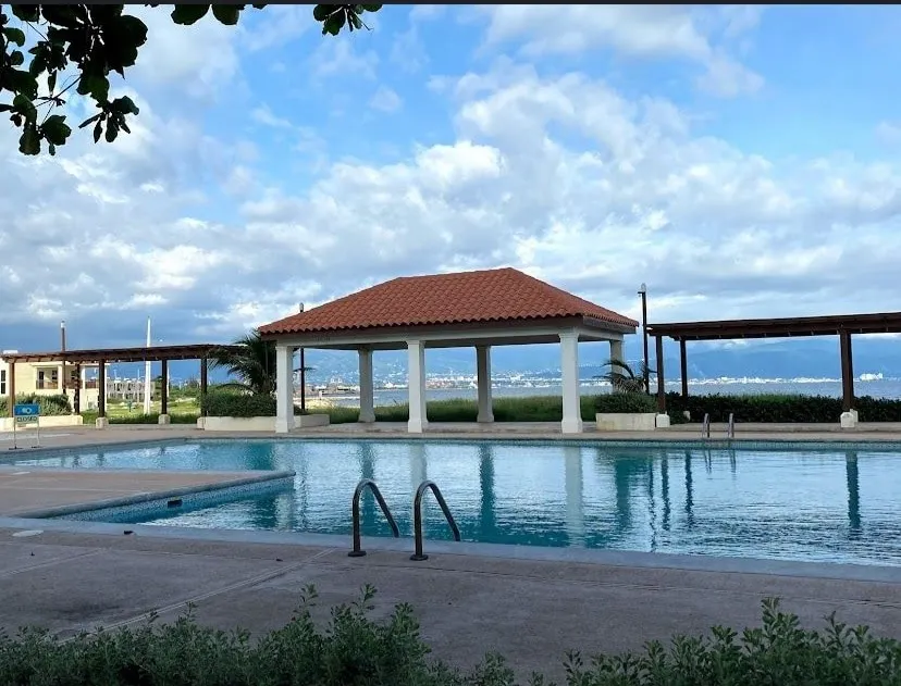 Bayfront BlueDream Luxurious 2Bed, 2Ba Apt - Image 1