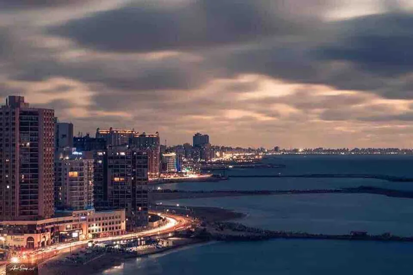 Breathtaking Seaview 3-Bedroom - Image 1