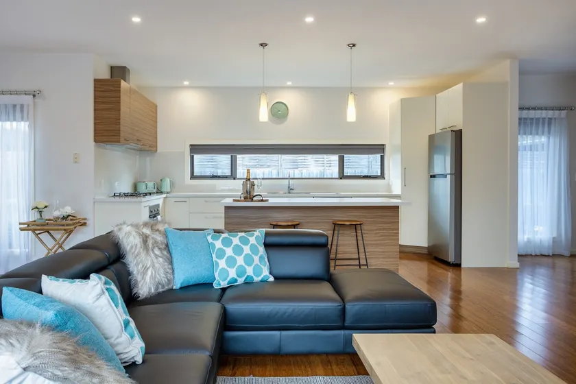 The Sounds Stylish Retreat - Image 1