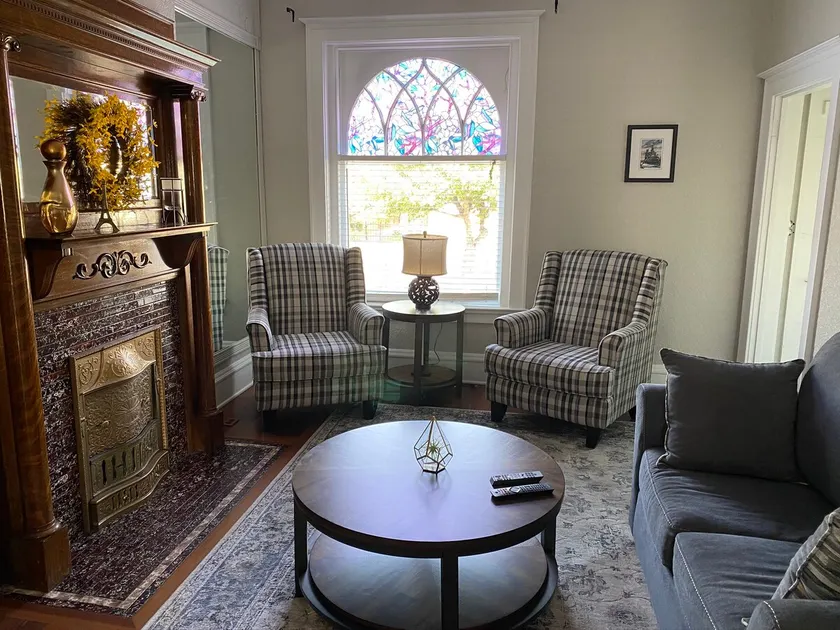 Charming Baker Row House - 2 Miles from Downtown - Image 1