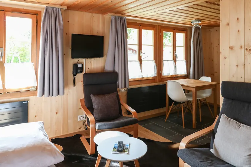 Studio flat swiss style - Image 1