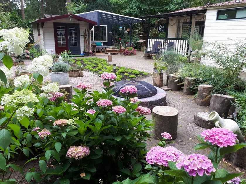 Artist cottage + garden + pool + wifi - Image 1