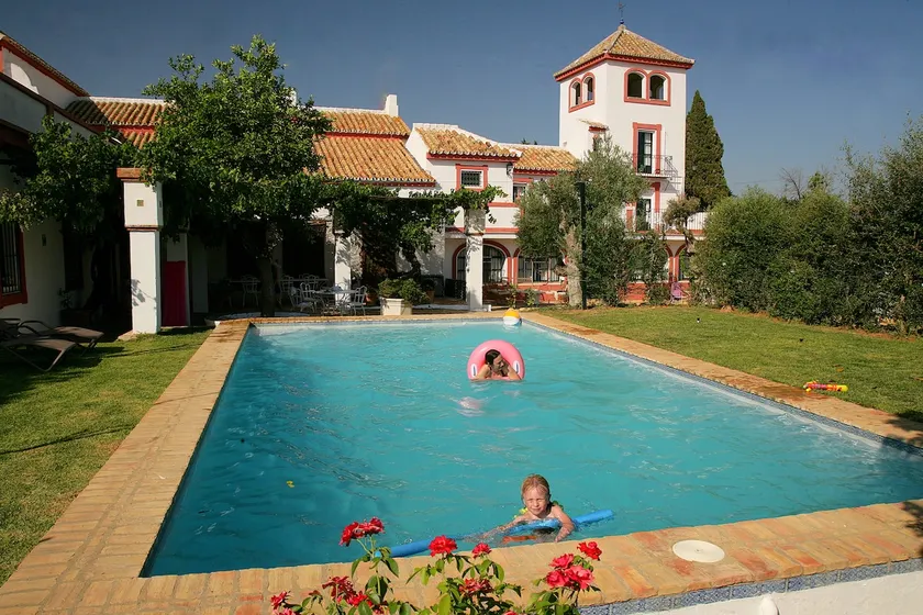Historical Cortijo in Outstanding Location - Image 1