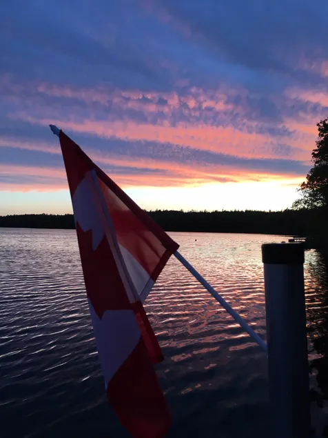 Cozy Year-Round Lakefront Cottage Near Bridgewater on the Beautiful South Shore - Image 1