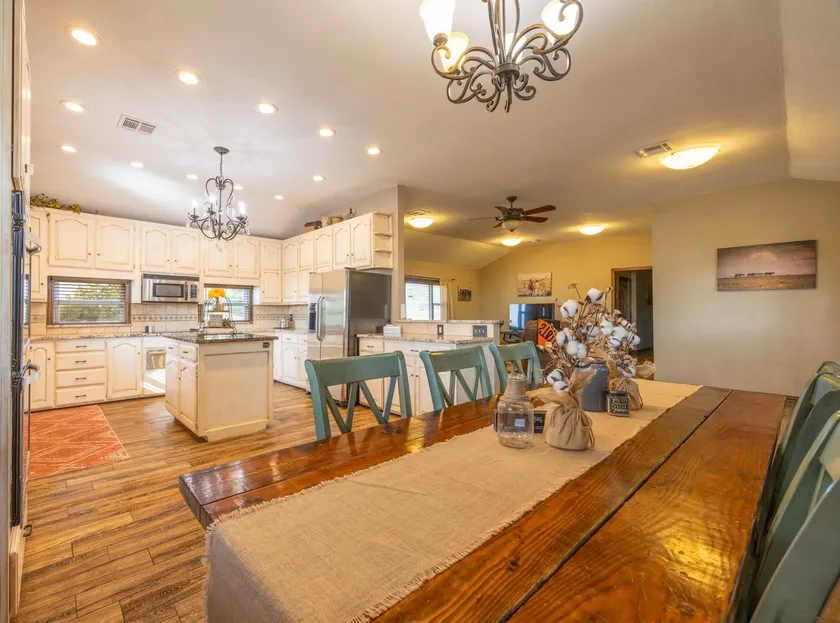 Country Stay/Ranch Home - 15 min from Stillwater! - Image 1